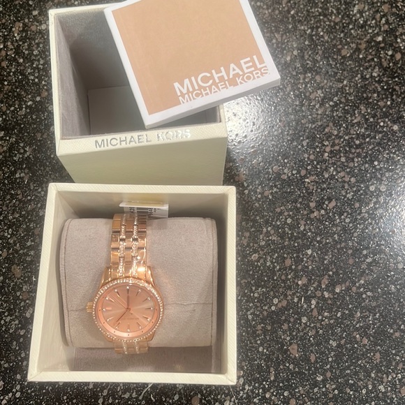 Michael Kors Accessories - Mk new rose gold watch